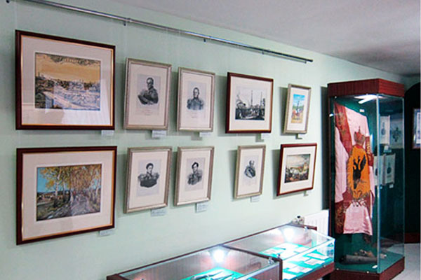 Монтаж экспозиции в Музее 1812 года